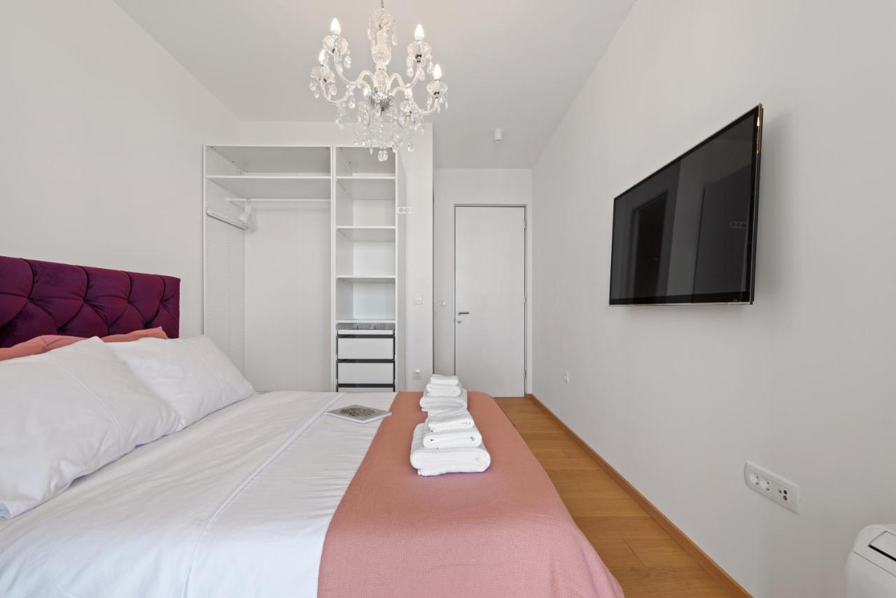 Zara Apartment