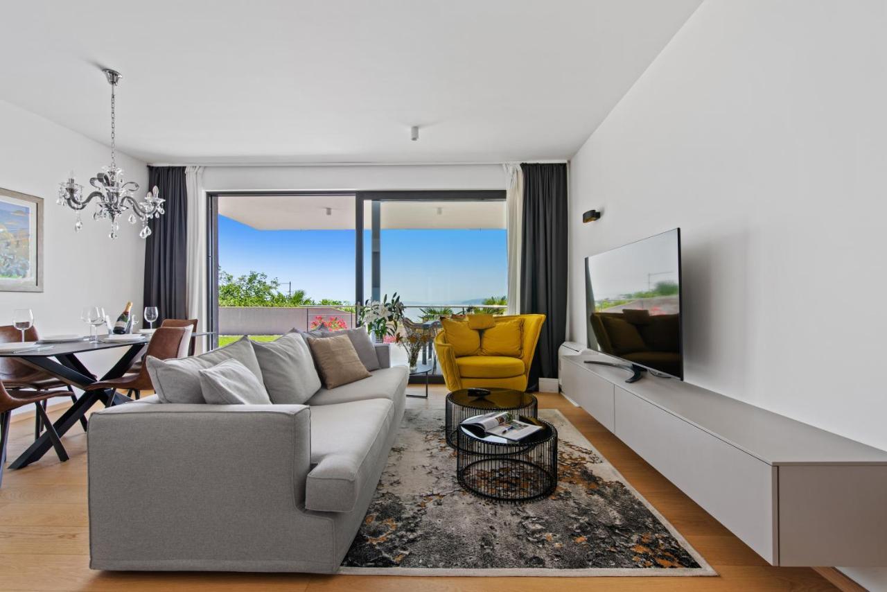 Zara Apartment